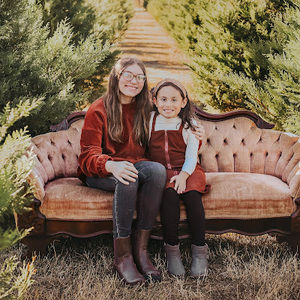 Meet your Posher, Leigh